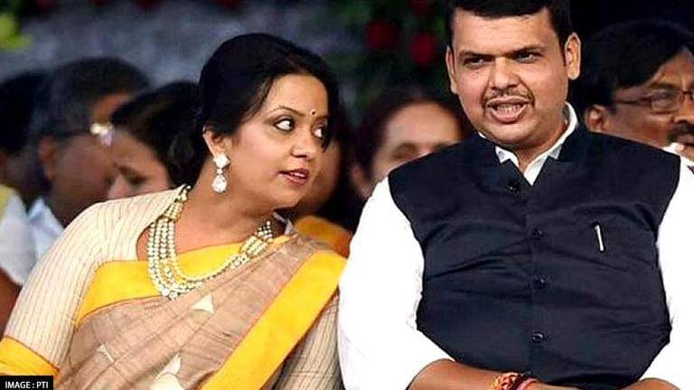 Maharashtra Political Crisis Amruta Fadnavis Tweets About Deceitful