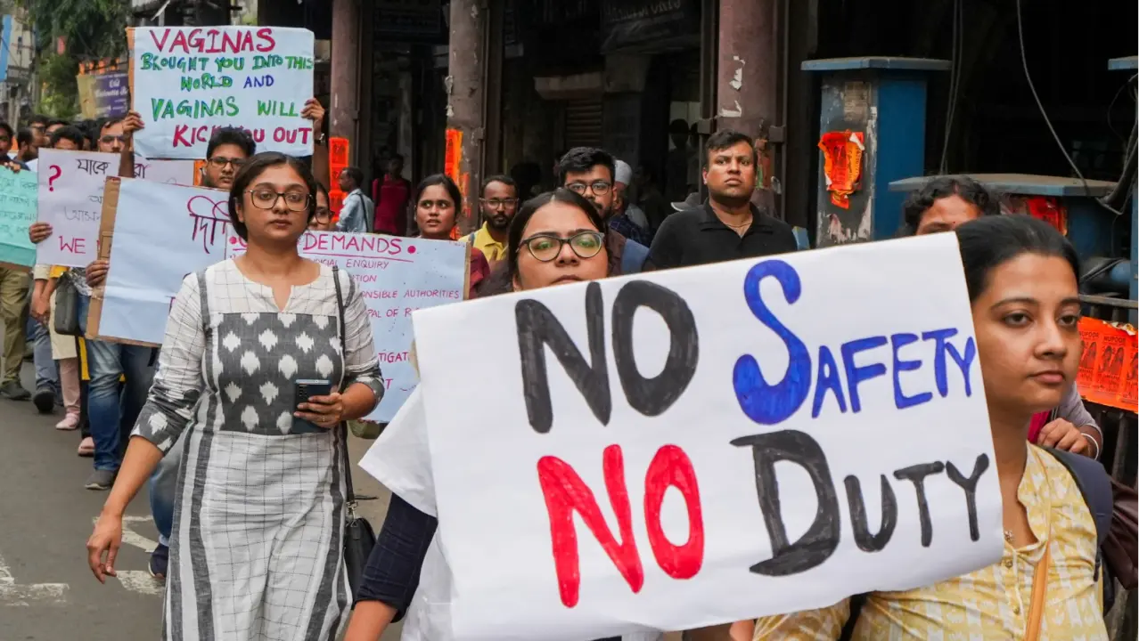'Improve Safety of Doctors': OPD Services Hit Nationwide as Stir Over Kolkata Rape-Murder Continues 'Improve Safety of Doctors:' OPD Services Hit Nationwide as Stir Continues Over Doctor's Death
