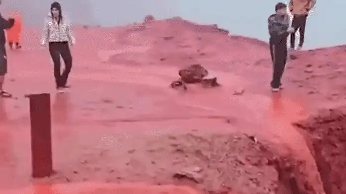 Blood Bath: Videos of Iran’s Hormuz Island Turning Red Go Viral | WATCH Videos of Iran’s Hormuz Island Turning Red Go Viral