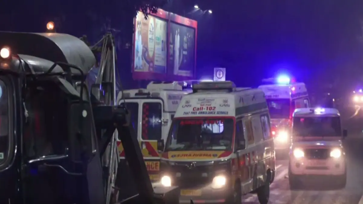 17 Killed, 18 Critical in Nagpur Factory Blast, Maharashtra CM Announces Rs 5 Lakh Ex-Gratia for Kin 15 Killed, 18 Critical after Blast Rocks Factory in Maharashtra's Nagpur