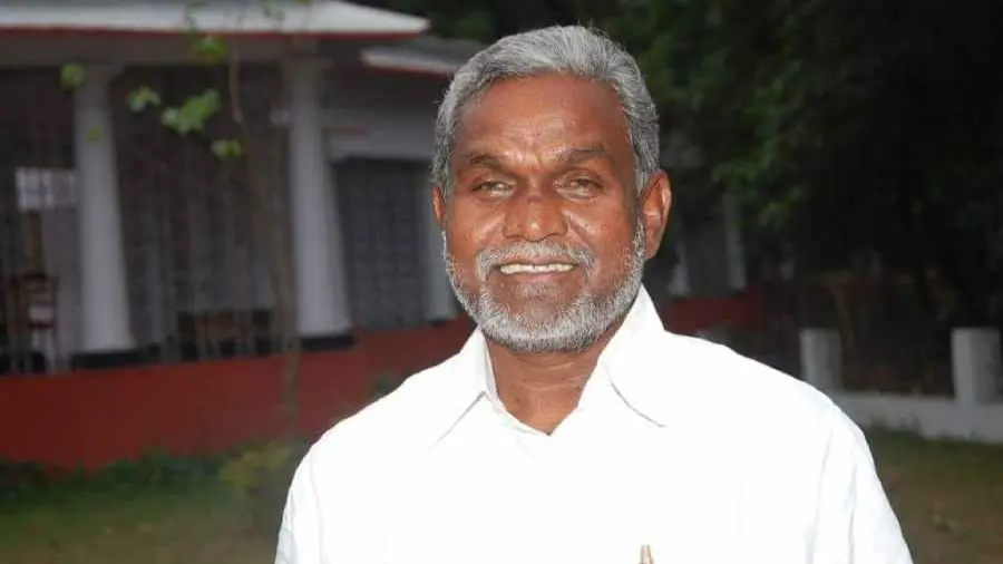 Champai Soren took oath