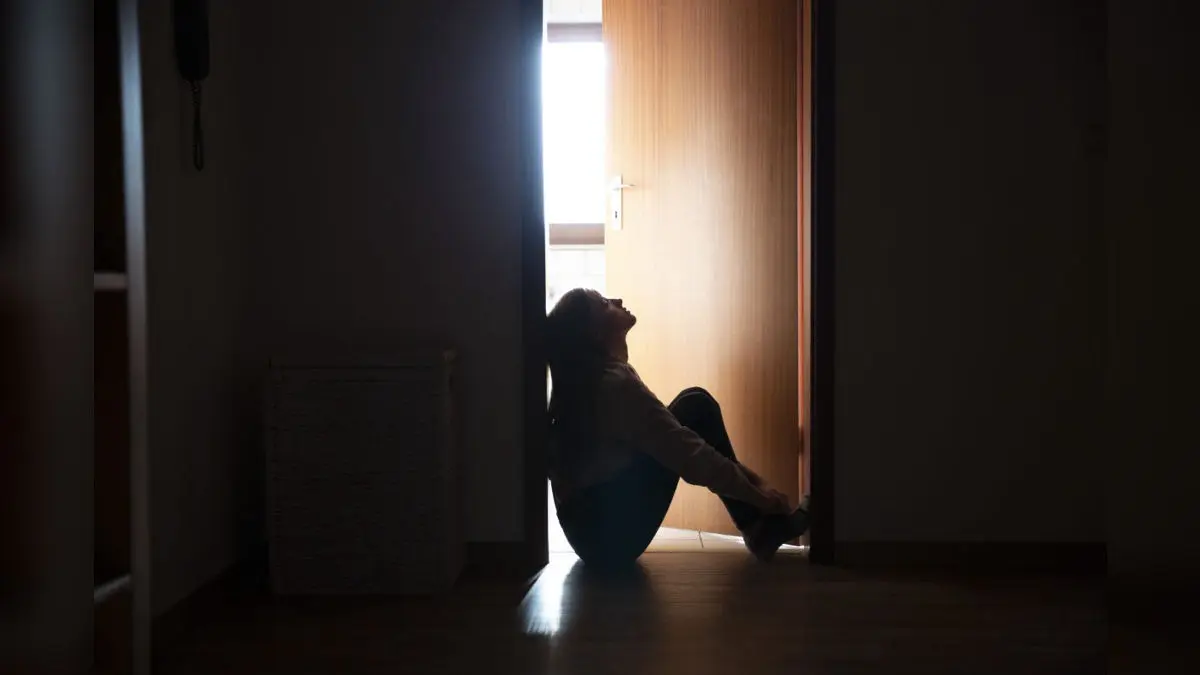 19-Year-Old Medical Student Jumps To Death From Hostel's 4th Floor In Chittoor; Parents Allege Harassment By Lecturers