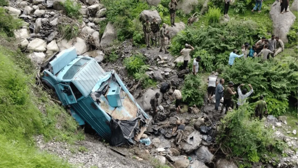2 CRPF Jawans Dead, Many Injured in Vehicle Accident in J&K