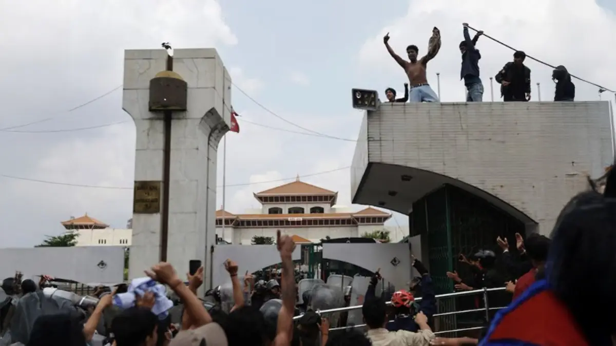 Govt Revokes Social Media Ban, PM Oli Assures Access; After 19 Dead, 300 Injured in Nepal Clashes 2 killed during Nepal protest