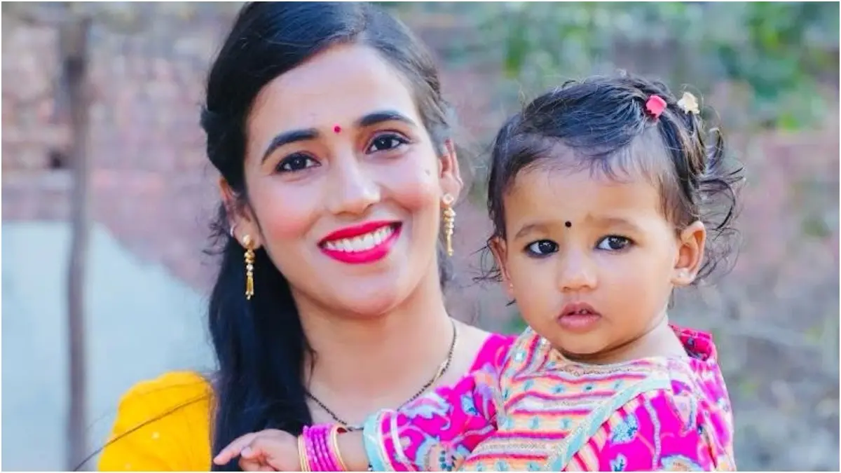 2-Year-Old Kaashvi Battles With Rarest Of Rare Disease, You Can Help Save Her! 2-year-old Kaashvi is battling SMA Type 2