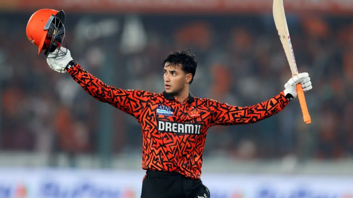 Anil Kumble Heaps Praise On Abhishek Sharma's Fearless Approach, Draws Comparison To Virender Sehwag: 'He Would Look To Smash Every Ball' Abhishek Sharma celebrating after scoring his a century in IPL 2025