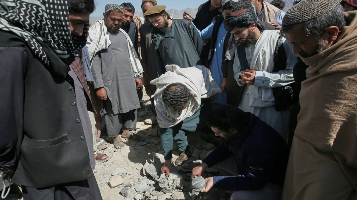 पाकिस्तान का काबुल के अस्पताल पर बड़ा हमला, तालिबान का दावा- एयरस्ट्राइक में 400 लोगों की मौत, PAK ने किया खारिज