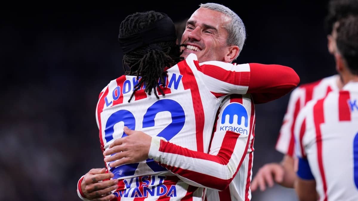 Atletico Madrid's Antoine Griezmann celebrates with Ademola Lookman