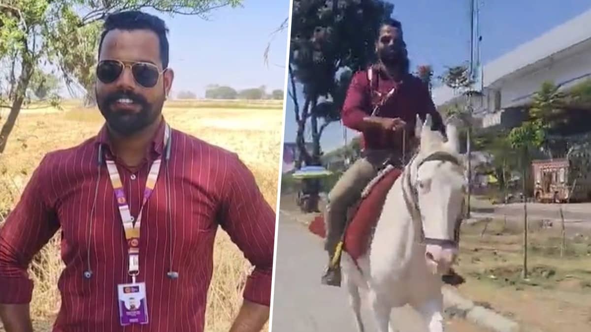 bank employee horse ride to office