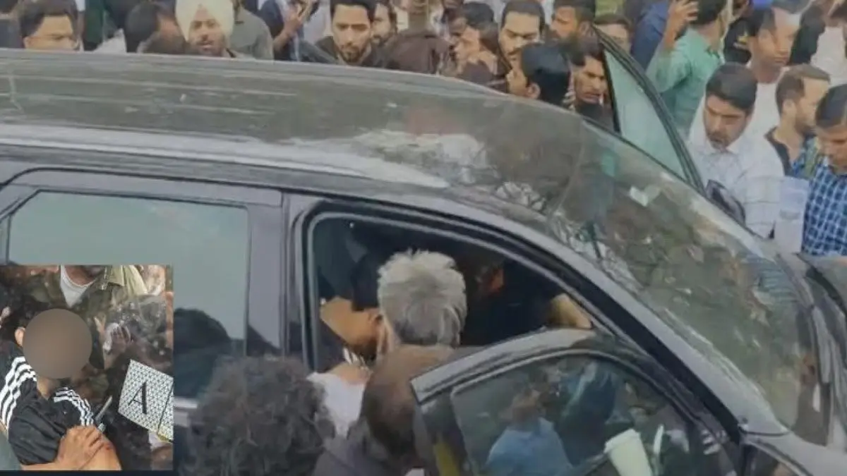 Chandigarh Horror: Man Shot In Daylight Outside Sector 9 Gym; Assailant At Large Chandigarh Horror: Man Shot In Daylight Outside Sector 9 Gym; Assailant At Large