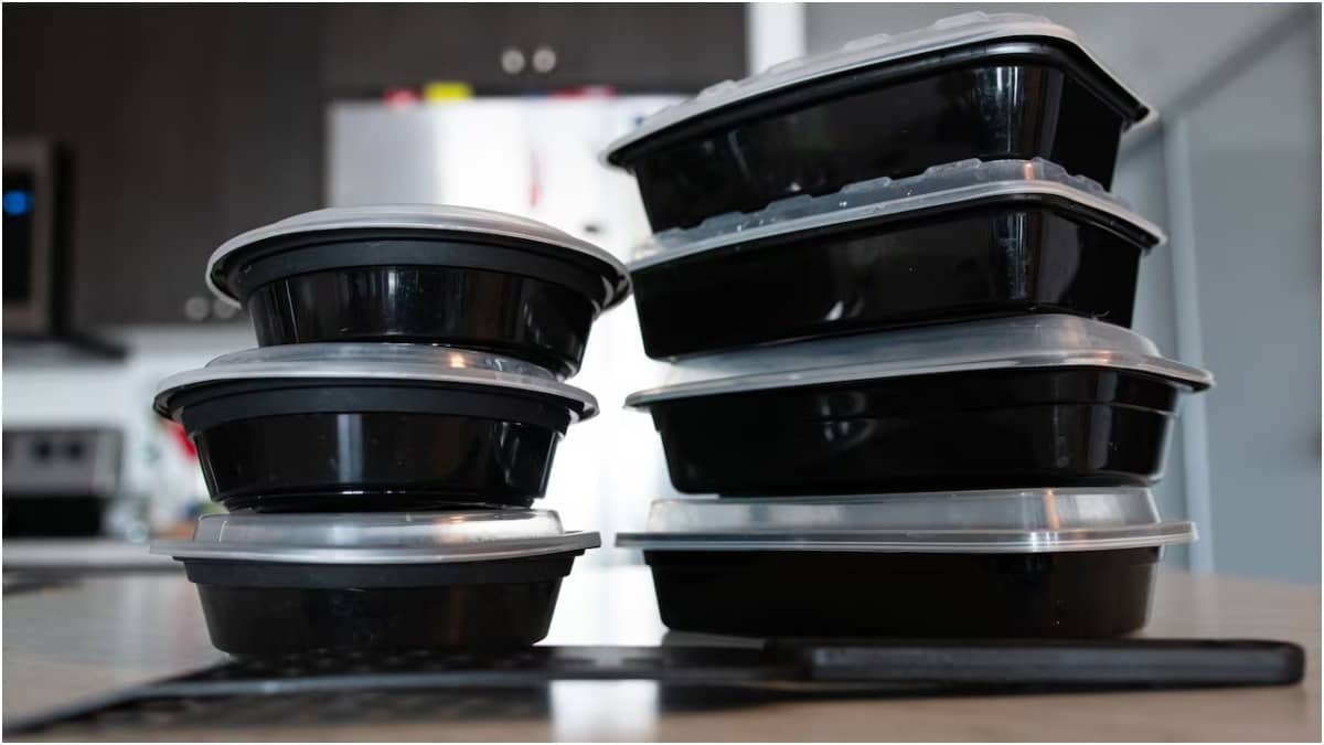 Dangerous chemicals in black plastic containers can seep into the food stored in them