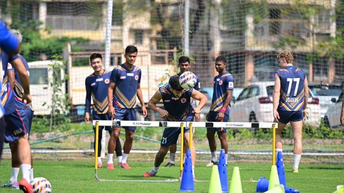 East Bengal vs FC Goa ISL 2025-26 Live Updates