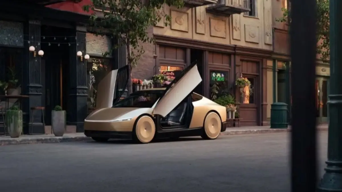 Elon Musk’s ‘No Wheel No Pedal’ Cybercab Dream Faces Heat As Probe Into Tesla Deepens Over Self-Driving Crashes Elon Musk’s ‘No Wheel No Pedal’ Cybercab Dream Faces Heat As Probe Into Tesla Deepens Over Self-Driving Crashes