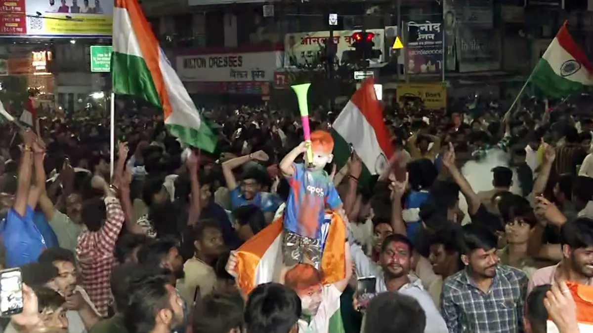 Fireworks, Cheers Across India As Men In Blue Lift T20 World Cup | Watch Fireworks, Cheers Across India As Men In Blue Lift T20 World Cup | Watch