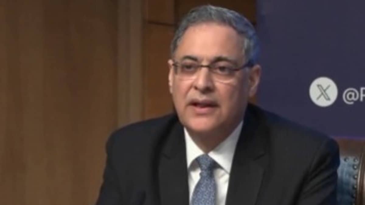 Flight Ops from UAE, Qatar, Oman Improving; 280,000 Back Home, Indian Crew from Attacked Tanker to Return Soon: MEA