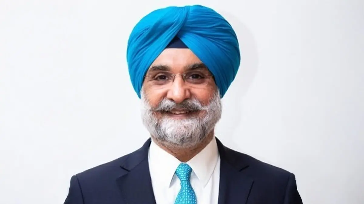 Former Envoy Taranjit Singh Sandhu Takes Oath as New Delhi LG, Calls for 'Turning Challenges into Opportunities' Former Envoy Taranjit Singh Sandhu Takes Oath as New Delhi LG, Calls for 'Turning Challenges into Opportunities'