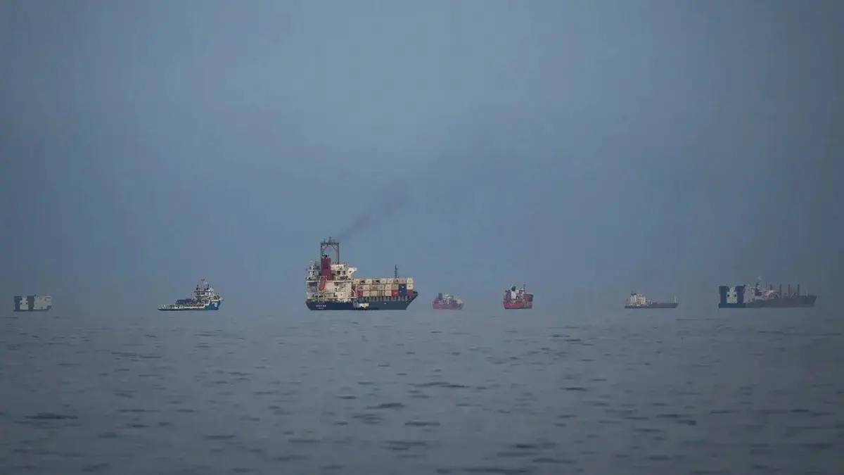 Govt Confirms Return of 2 Indian Vessels, Total 18 Indian-Flagged Vessels In Persian Gulf Now Govt Confirms Return of 2 Indian Vessels, Total 18 Indian-Flagged Vessels In Persian Gulf Now