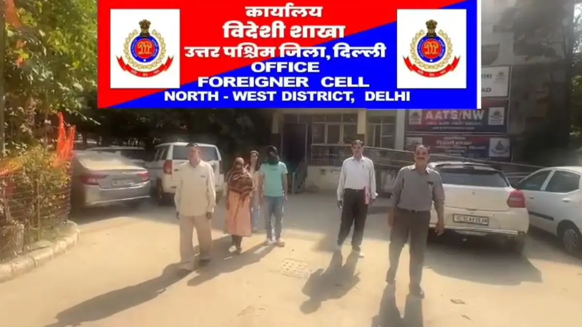 दिल्ली में पकड़े गए 2 अवैध बांग्लादेशी नागरिक, चलाते थे देह व्यापार का बड़ा रैकेट, फोन में मिला ये प्रतिबंधित ऐप Illegal Bangladeshi Immigrants Delhi Police Arrest