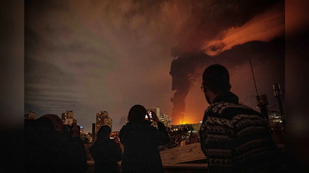 'Your Family In UAE Is Not Alone': Ambassador Assures Safety Of Indian Diaspora Amid Iran War 'Your Family In UAE Is Not Alone': Ambassador Assures Safety Of Indian Diaspora Amid Iran War