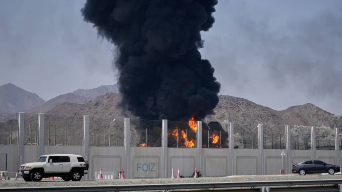 Iran Debunks Trump Again, Doubles Down on Hormuz Closure; Israel Attacks It's Nuclear Facilities