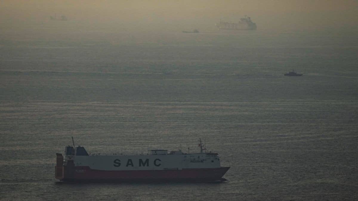 Iran Starts To Formalise Its Chokehold On The Strait Of Hormuz With A 'Toll Booth' Regime