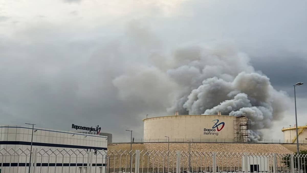 Iran Targets Bahrain's Biggest Oil Refinery Bapco, Company Declares Force Majeure 