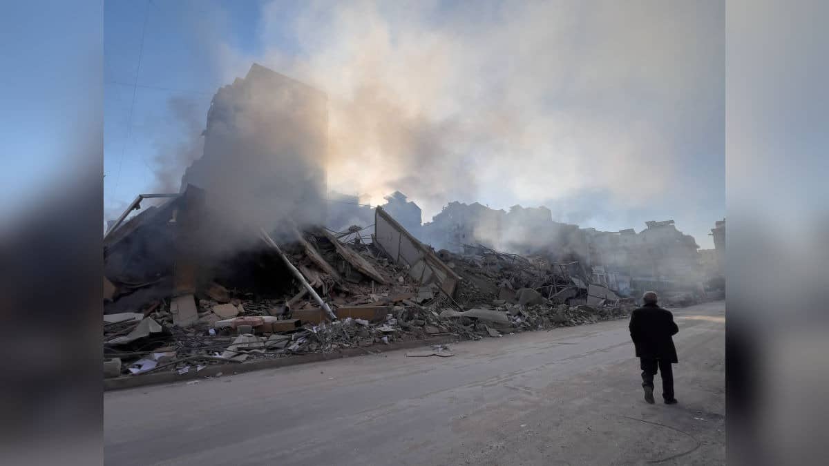 Iranian Missiles Target Israel and Gulf Countries as Pete Hegseth Warns Iran of ‘Most Intense Day of Strikes’