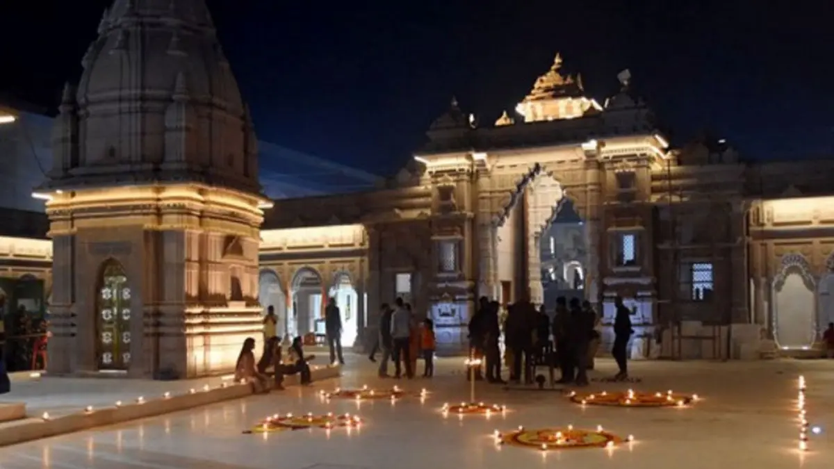 What Special Access Is Kashi Vishwanath Temple Providing On International Women’s Day? Check Here Kashi Vishwanath Temple Celebrates International Women’s Day, Gives Special Access; Check What Is It