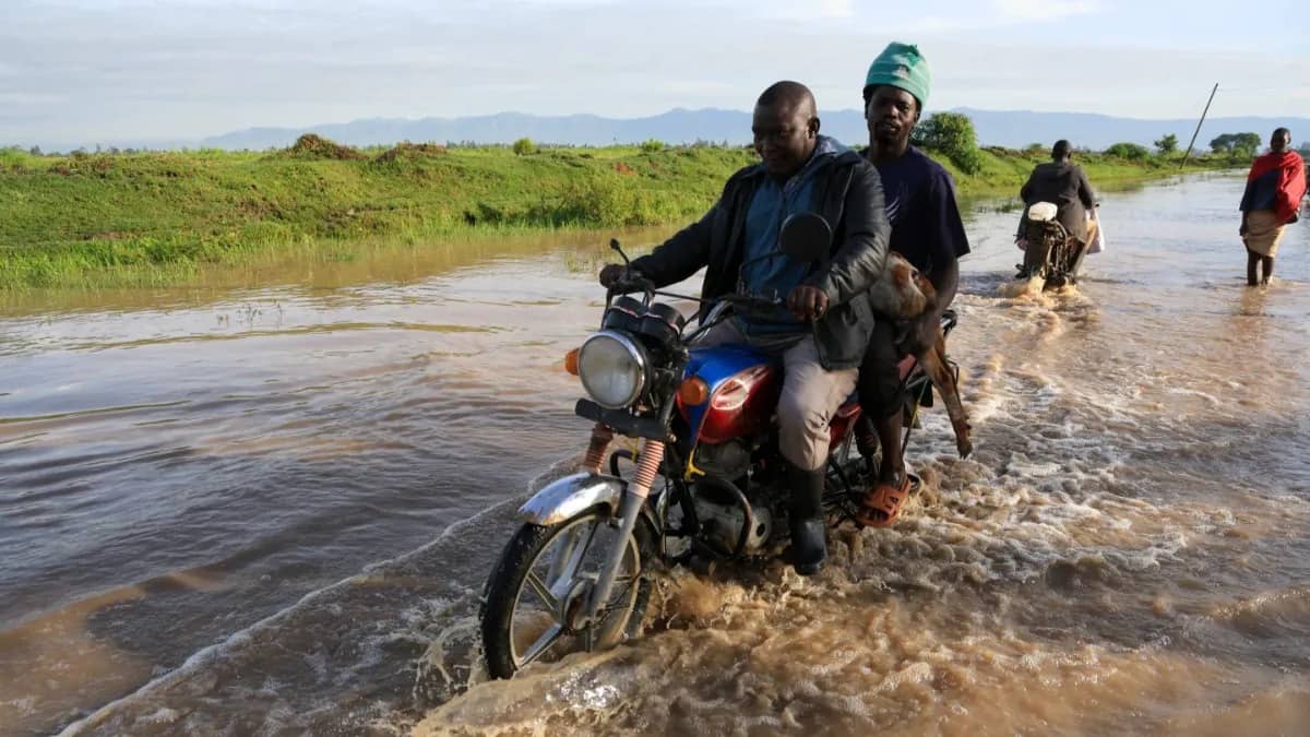 Kenya Floods Worsen as 2 Rivers Burst Banks, With Death Toll Hitting 88