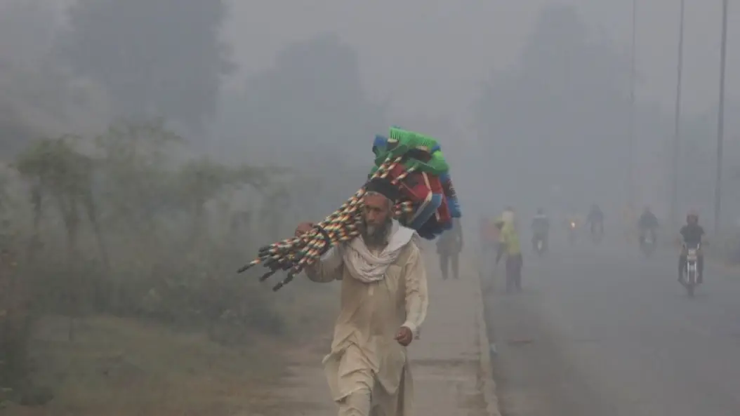Pakistan most polluted country 2025 with India cities dominating top 25 global pollution rankings