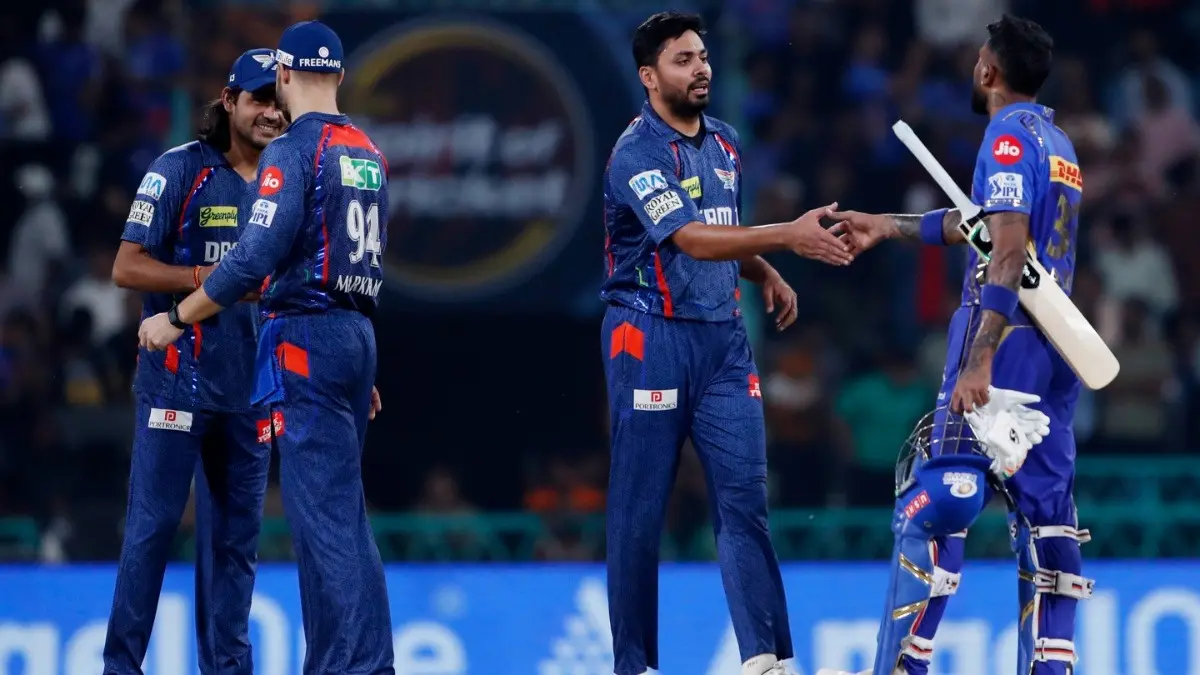 LSG Owner Sanjiv Goenka Inspires Squad Ahead Of IPL 2026 Season: 'We Have To Win Our First Trophy' LSG players after the match against Mumbai Indians in IPL 2025