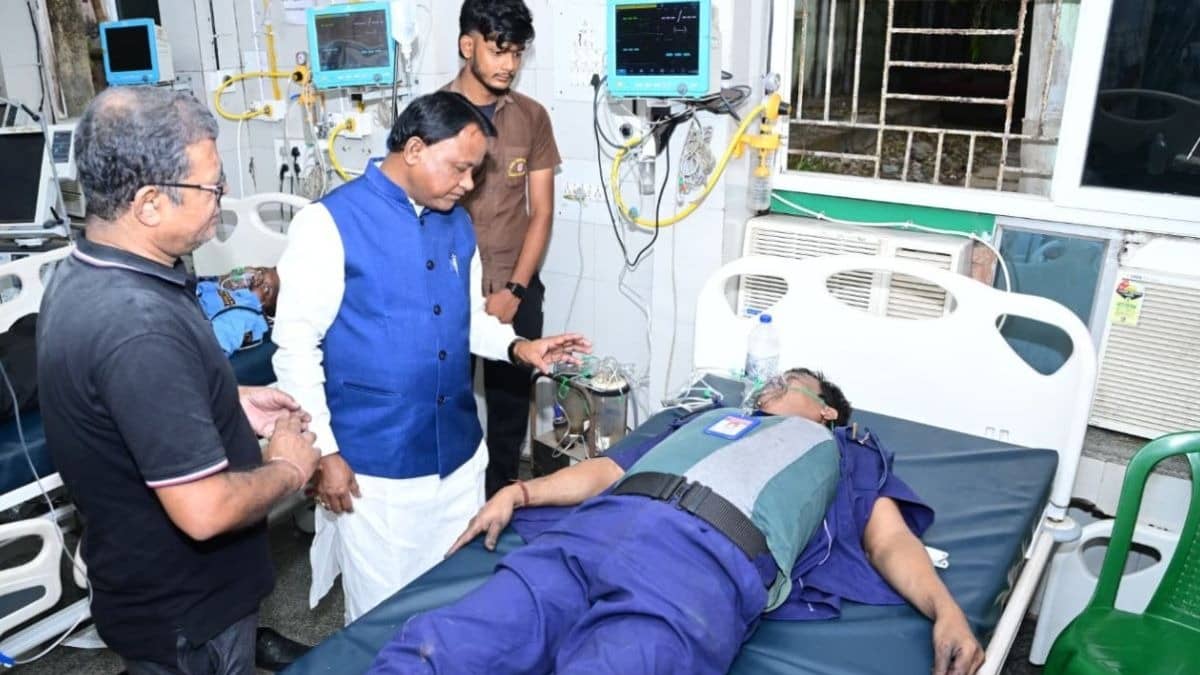 Massive Fire Breaks Out at SCB Medical College ICU in Odisha’s Cuttack; 10 Patients Killed