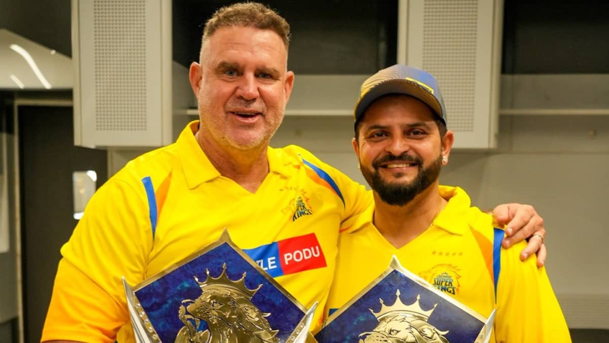Matthew Hayden and Suresh Raina