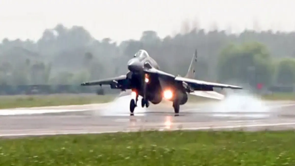 India’s MiG-29s Set For Lethal Upgrade With ASRAAM Missiles, Sharpen Edge Against China & Pakistan India’s MiG-29s Set For Lethal Upgrade With ASRAAM Missiles, Sharpen Edge Against China & Pakistan