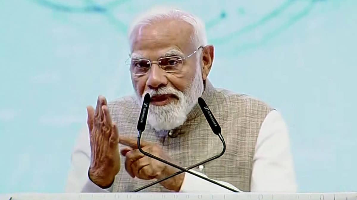 'Some Trying To Create Panic': PM Modi's Dig at Opposition, Says Efforts Made to 'Overcome Obstacles' in Energy Supply Chain