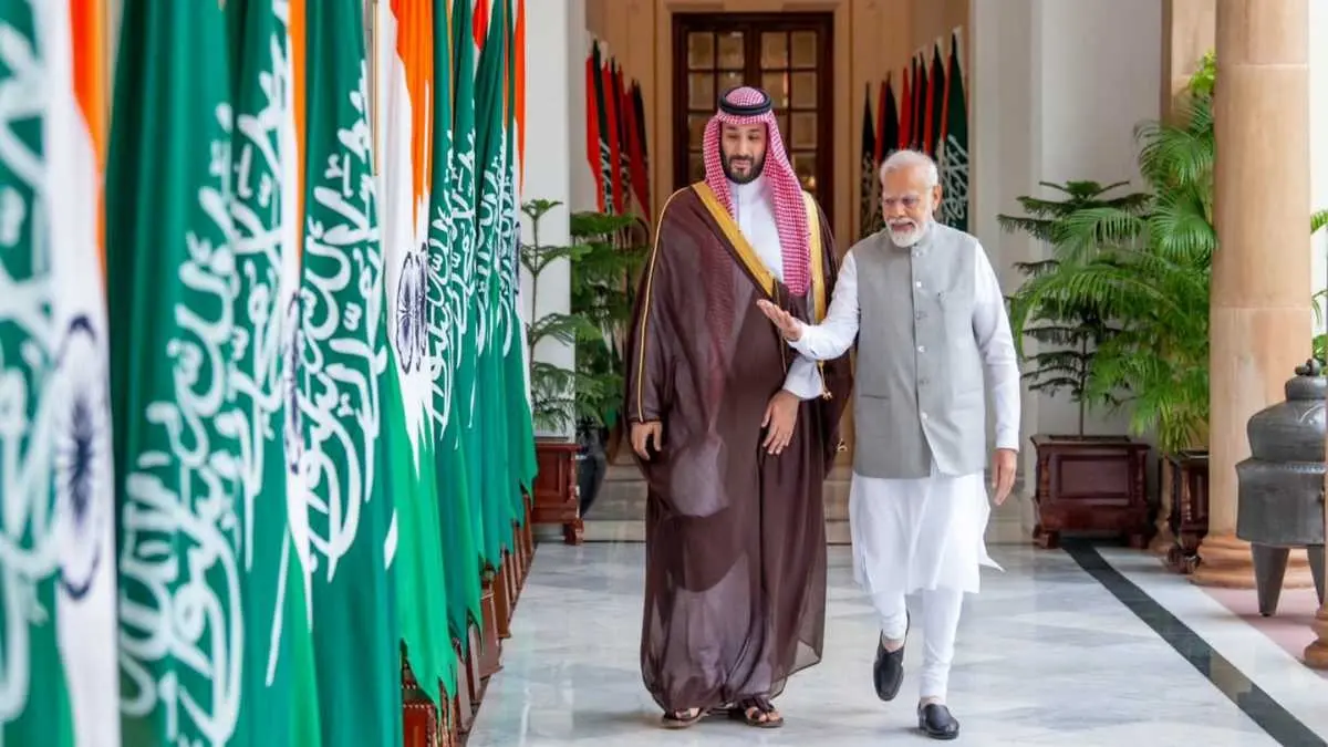 'Need To Keep Shipping Lines Open': PM Modi Dials Up Saudi Crown Prince amid Middle East War 'Need To Keep Shipping Lines Open': PM Modi Dials Up Saudi Crown Prince amid Middle East War
