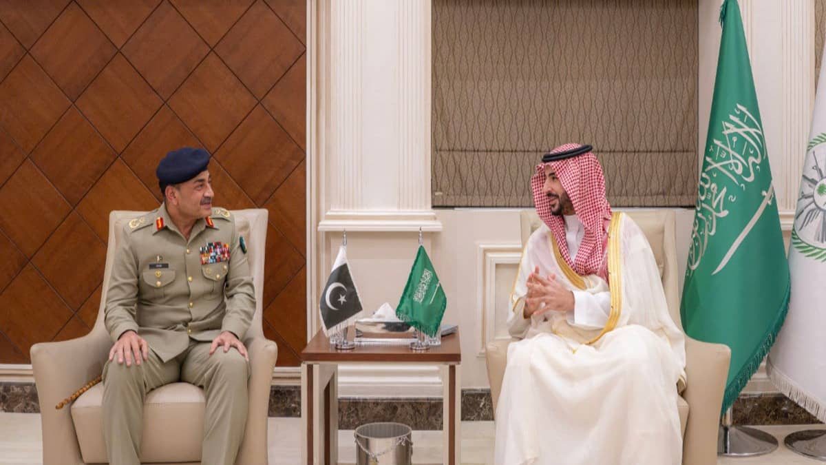Pak Army Bypasses PM Sharif? Saudi Arabia Invokes Strategic Mutual Defence Agreement, Says Pakistan Will Join Against Iran