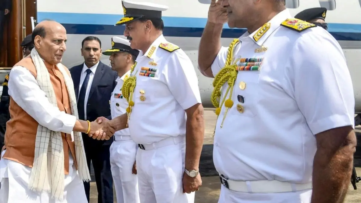 PIB Fact Check Busts Pakistani Propaganda Linking Rajnath Singh, Navy Vice Chief To Attack On Iranian Warship PIB Fact Check Busts Pakistani Propaganda Linking Rajnath Singh, Navy Vice Chief To Attack On Iranian Warship