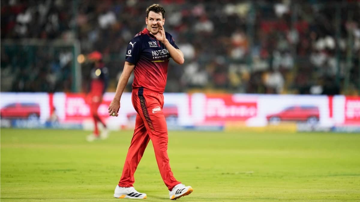 RCB pacer Jacob Duffy during SRH clash