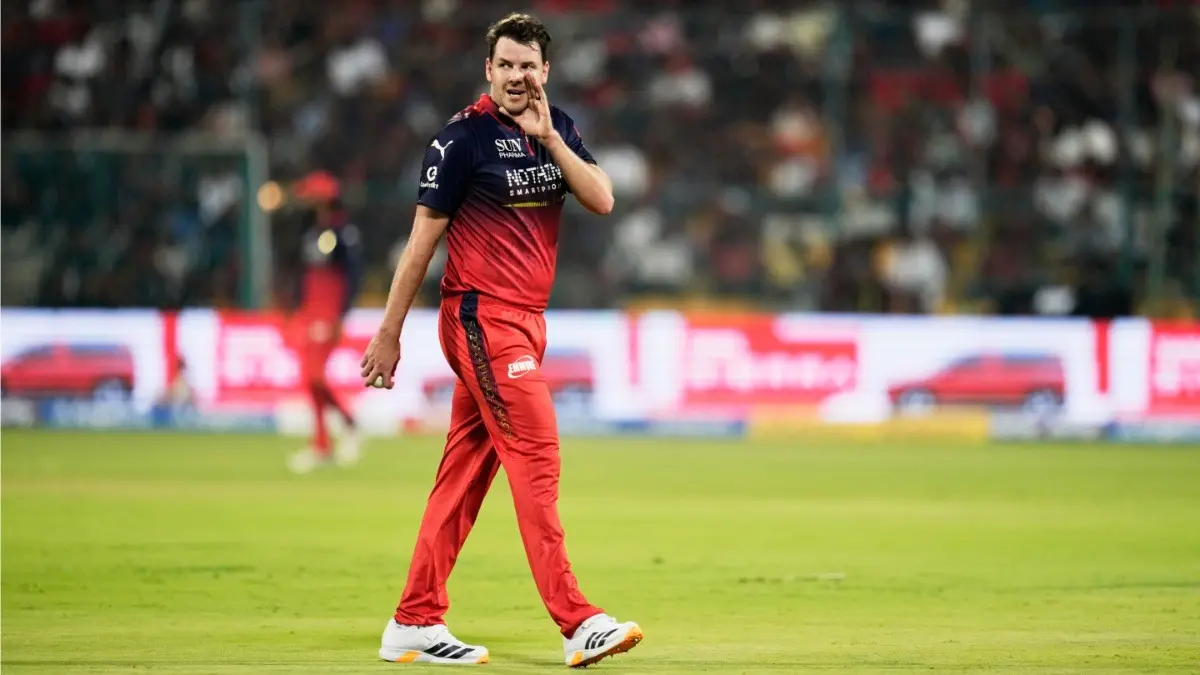 R Ashwin Heaps Praise On RCB Pacer Jacob Duffy After Win Over SRH: 'He was Probably The Reason Scoring Was Kept In Check' RCB pacer Jacob Duffy during SRH clash