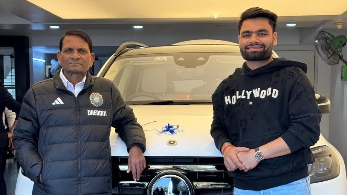 Rinku Singh and his father Khanchand Singh