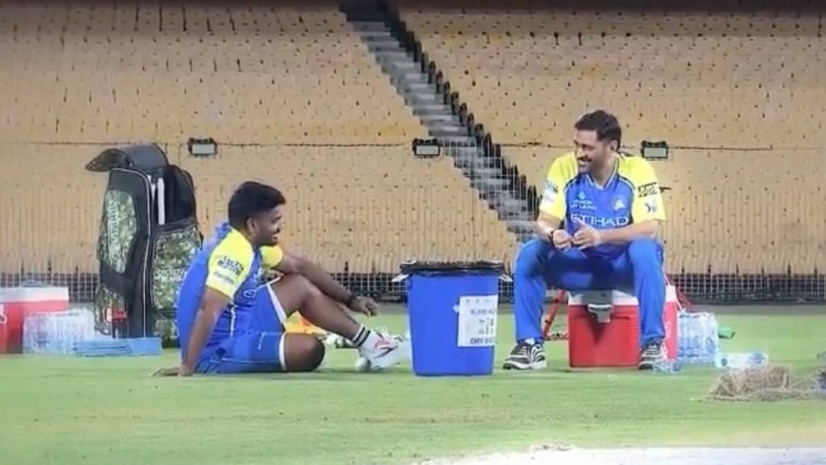 Sanju Samson, MS Dhoni