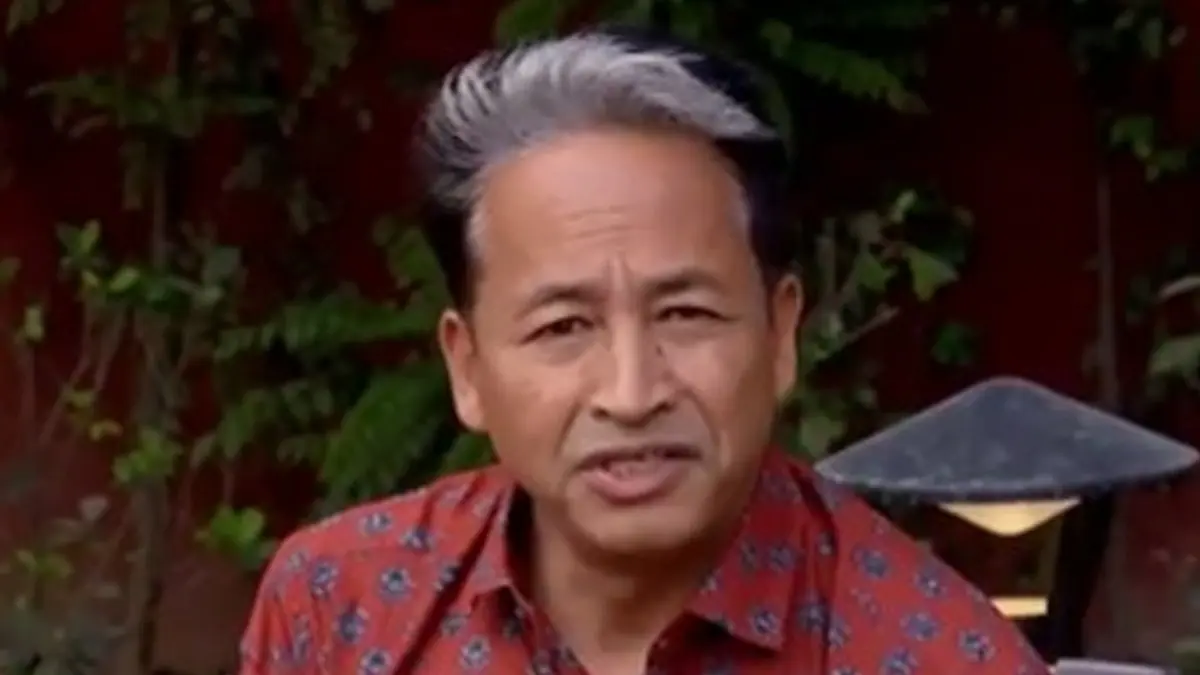 Sonam Wangchuk Calls Jail Experience a 'Huge Horror Story', Vows 'To Move Forward to Move This Country Forward' Sonam Wangchuk Calls Jail Experience a 'Huge Horror Story', Vows 'To Move Forward to Move This Country Forward'