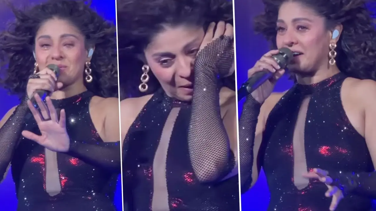 Sunidhi Chauhan Breaks Down In Tears During Lucknow Concert, Apologises To Fans For Performing With ‘Terrible Throat’ Sunidhi Chauhan Breaks Down In Tears During Lucknow Concert, Apologises To Fans For Performing With ‘Terrible Throat’
