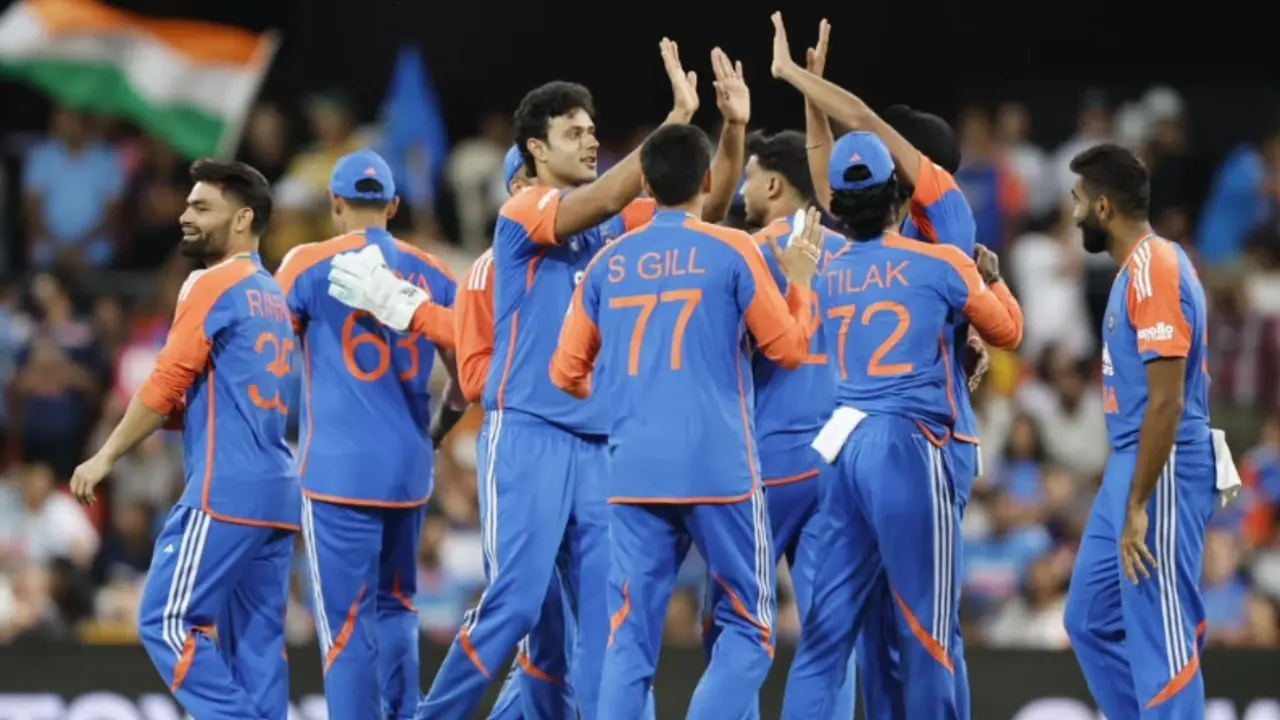 T20 World Cup जीतने के बाद थर्ड AC में कंबल से चेहरा छिपा घर पहुंचा ये स्टार भारतीय क्रिकेटर, मजबूरी ऐसी कि TC से भी छिपानी पड़ी पहचान Team India