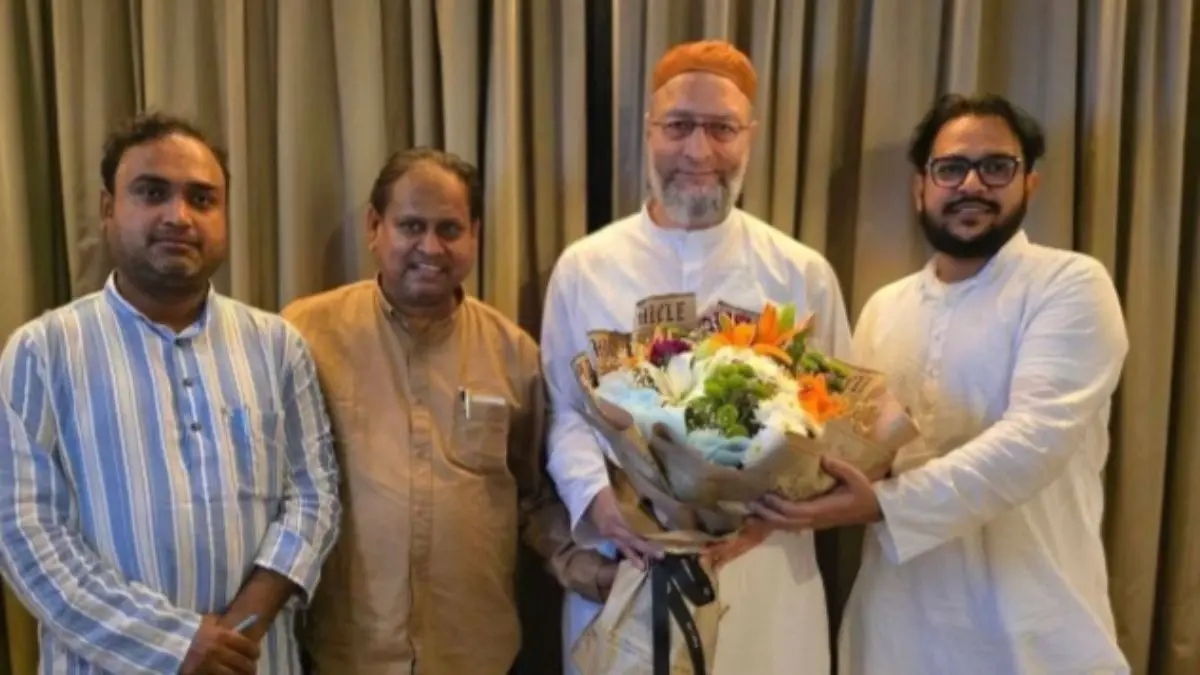 ‘This Alliance Will Never Break’: Humayun Kabir Calls Owaisi ‘Elder Brother’, Announces Campaign Plans For Bengal Elections ‘This Alliance Will Never Break’: Humayun Kabir Calls Owaisi ‘Elder Brother’, Announces 20-Rally Campaign For Bengal Elections