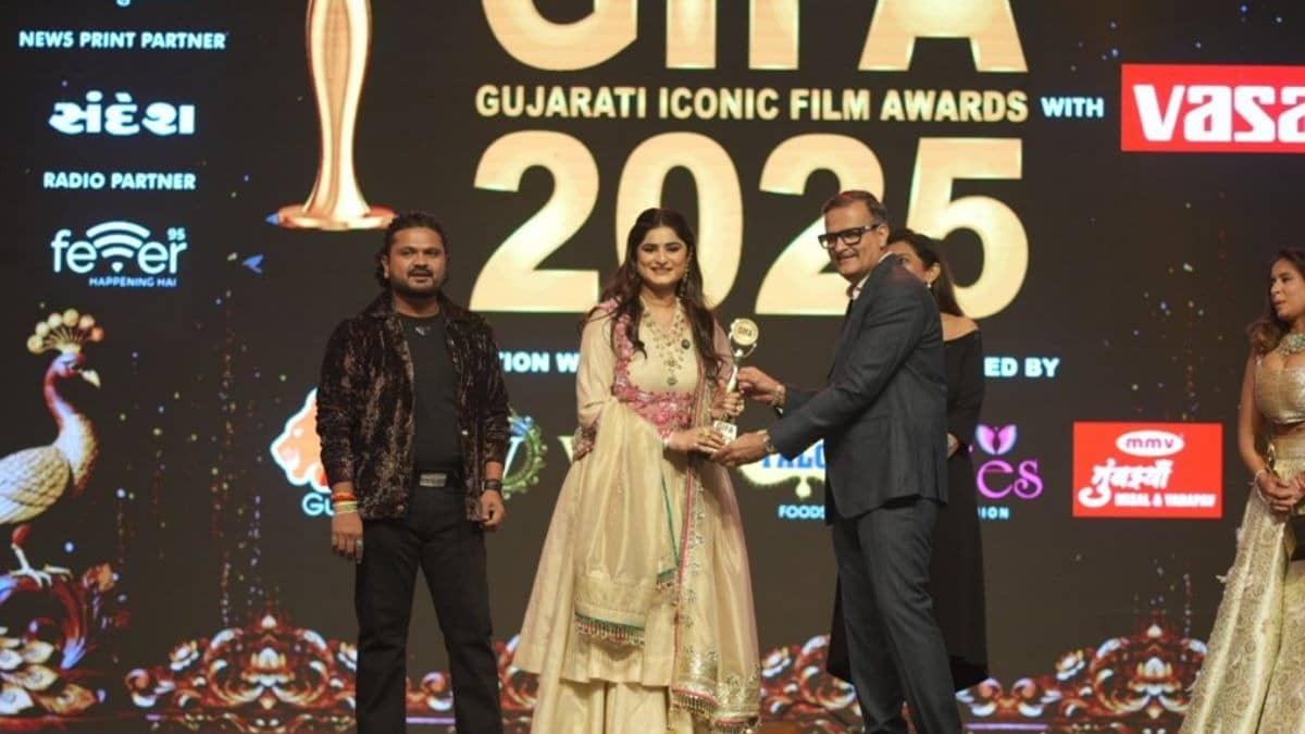 Trupti Gadhvi Wins Playback Singer of the Year (Female) at GIFA 2025, Sets a New Standard in Her Musical Journey