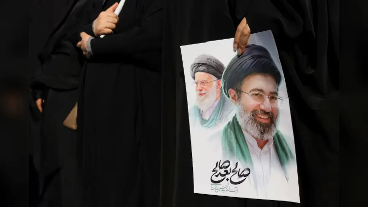 'Iran Govt Not At Risk Of Collapse': US Intel Says Leadership Still Largely Intact US intelligence says Iran government is not at risk of collapse, say sources