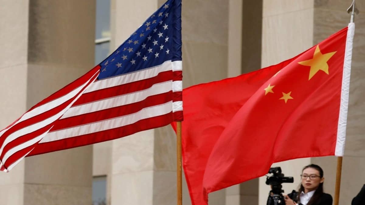 US Lawmakers Move to Block Chinese Access to Pentagon Freight Contracts Amid Espionage Fears