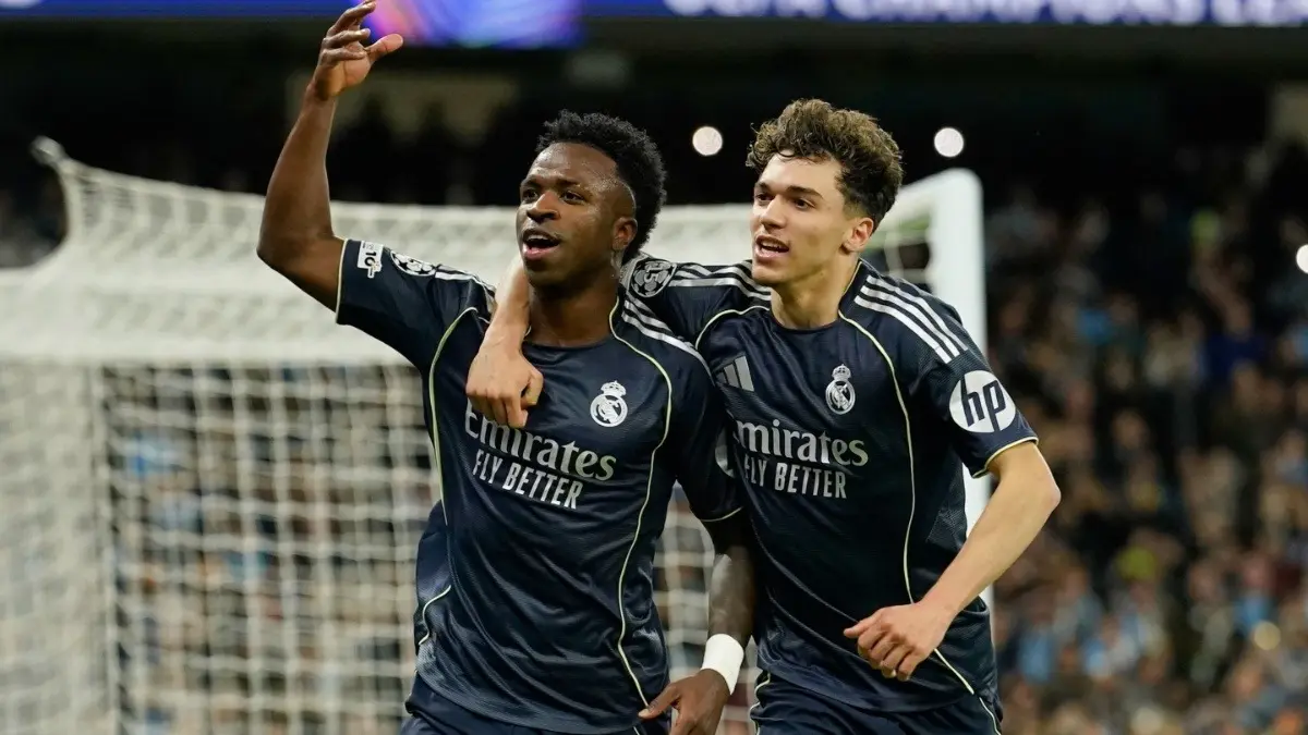 Real Madrid Take On Atletico Madrid In Key La Liga Derby As Los Blancos Try To Catch FC Barcelona Vinicius Junior and Thiago Pitarch